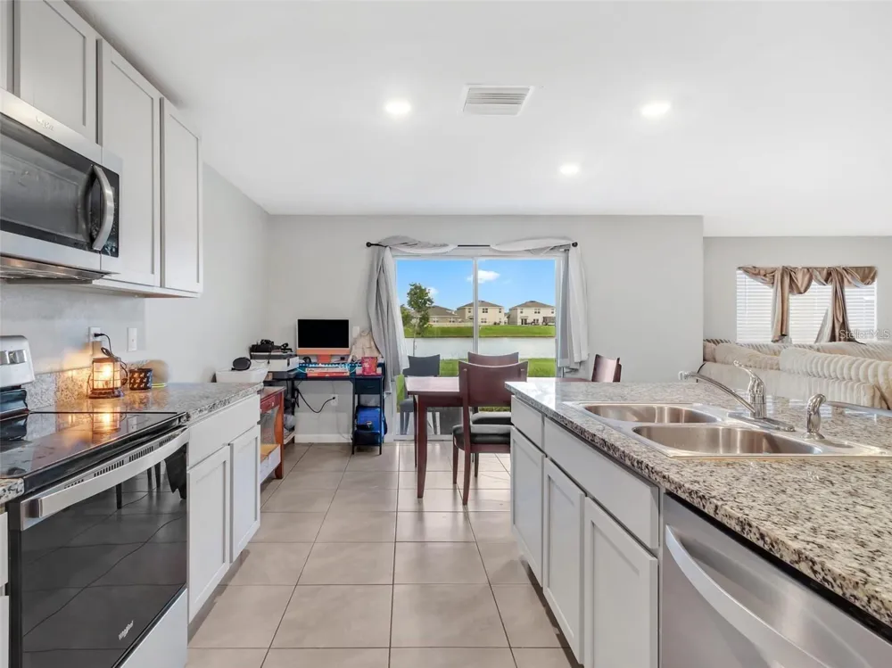 16636 WINDMILL FORGE PASS Wimauma, FL 33598