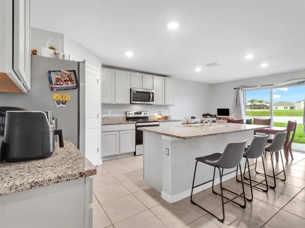16636 WINDMILL FORGE PASS Wimauma, FL 33598