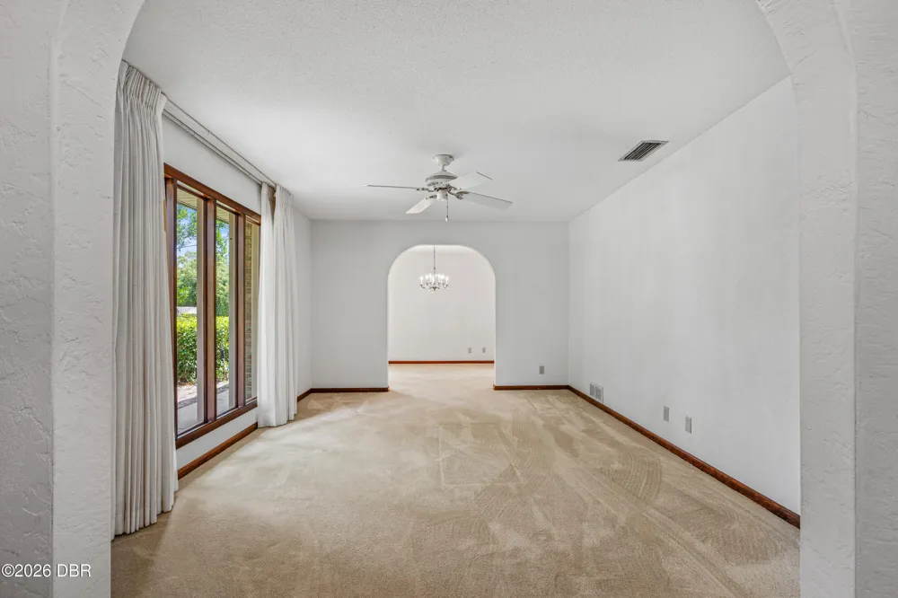 82 S St Andrews Drive Ormond Beach, FL 32174