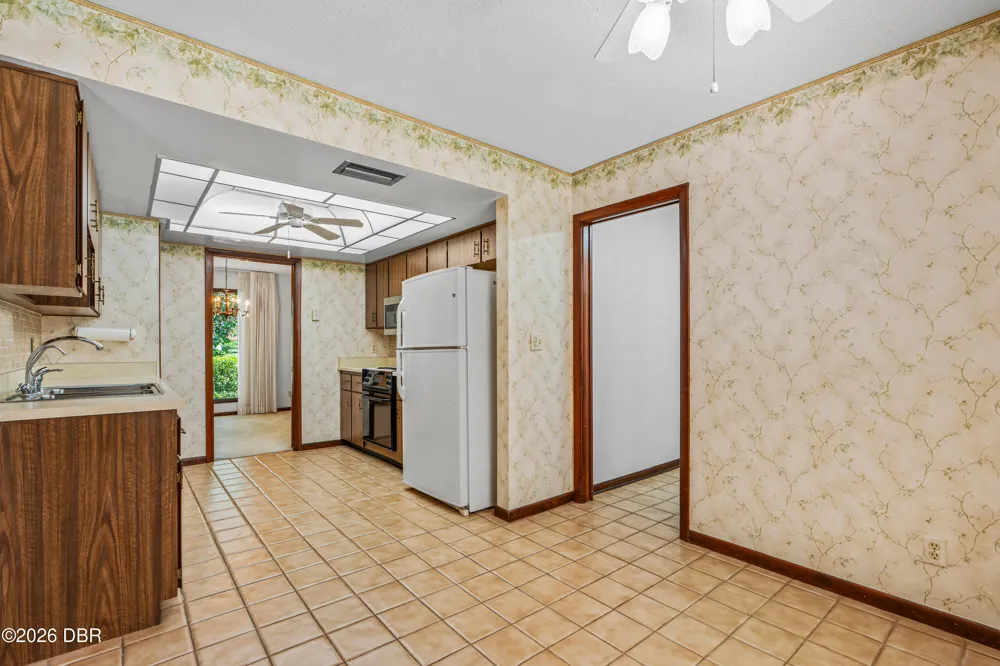 82 S St Andrews Drive Ormond Beach, FL 32174