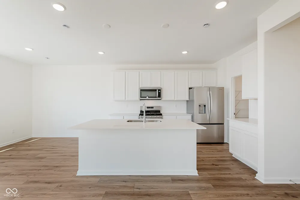 3782 Sterling Drive Whitestown, IN 46075