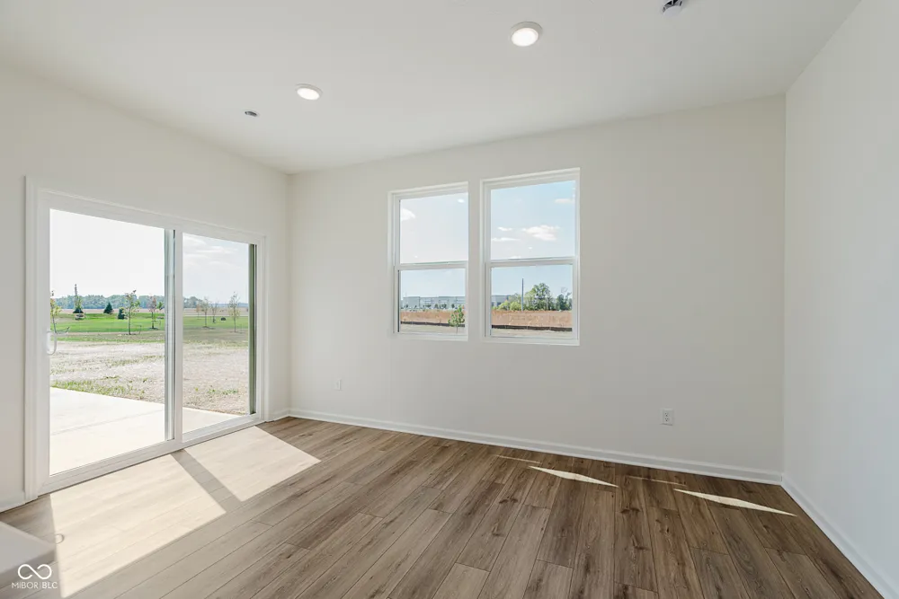 3782 Sterling Drive Whitestown, IN 46075