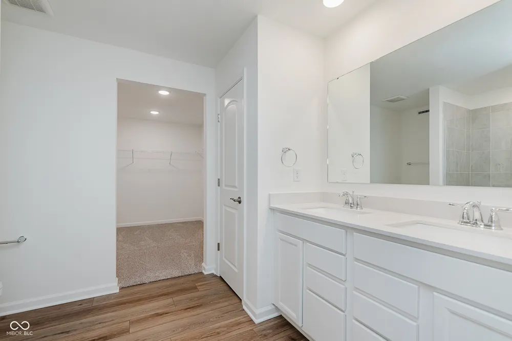 3782 Sterling Drive Whitestown, IN 46075