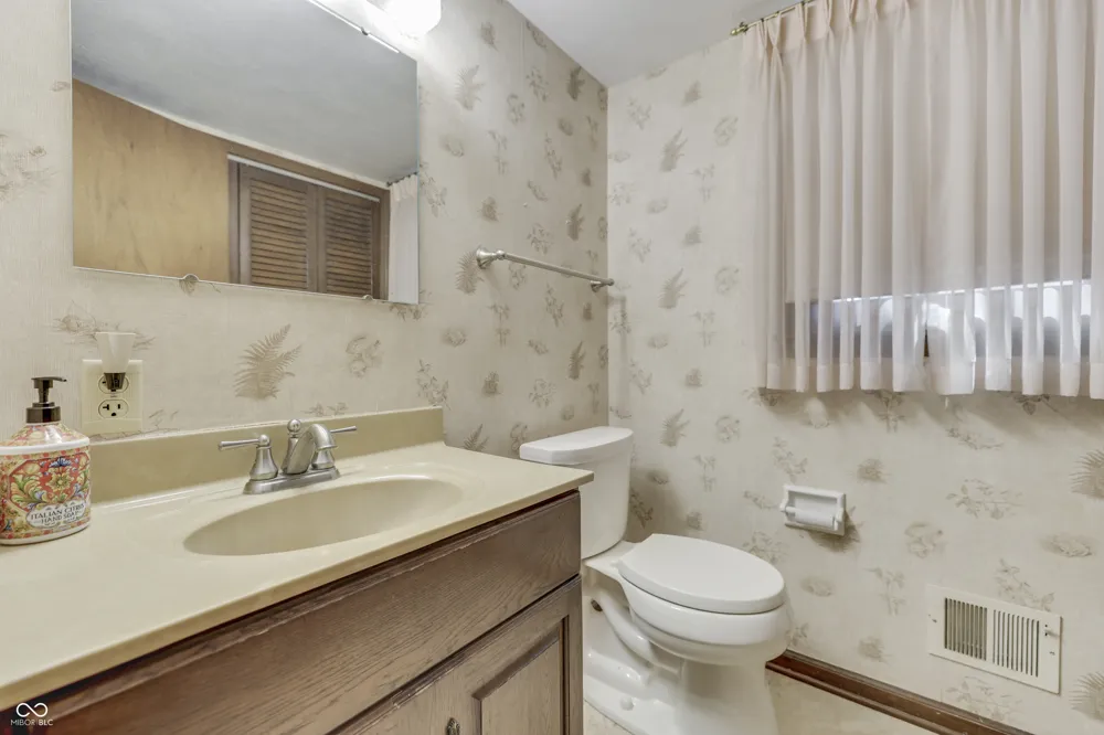 411 Narcissus Drive Indianapolis, IN 46227
