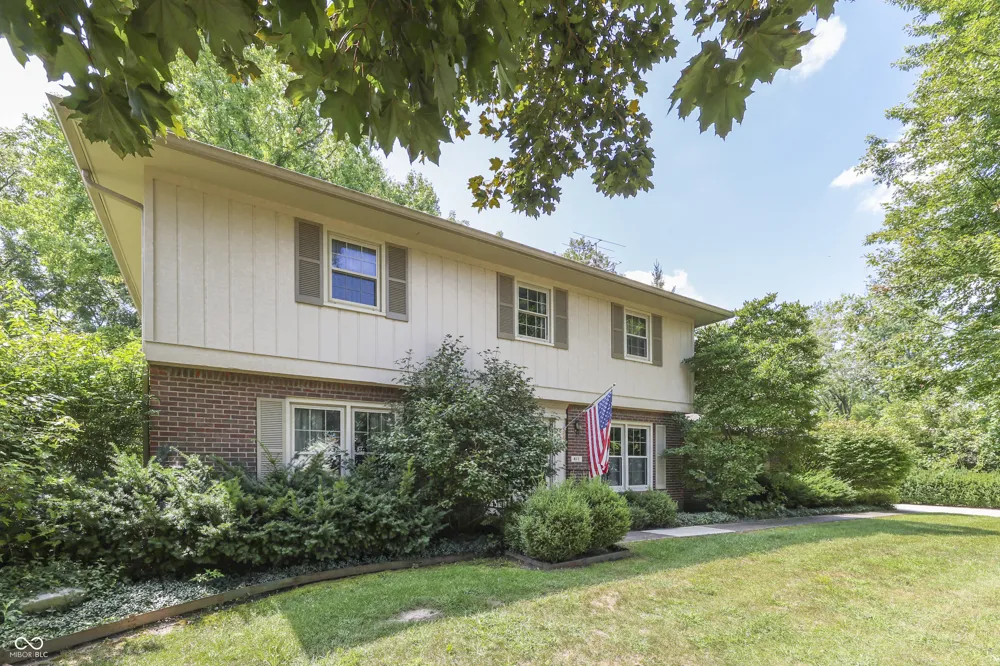 411 Narcissus Drive Indianapolis, IN 46227