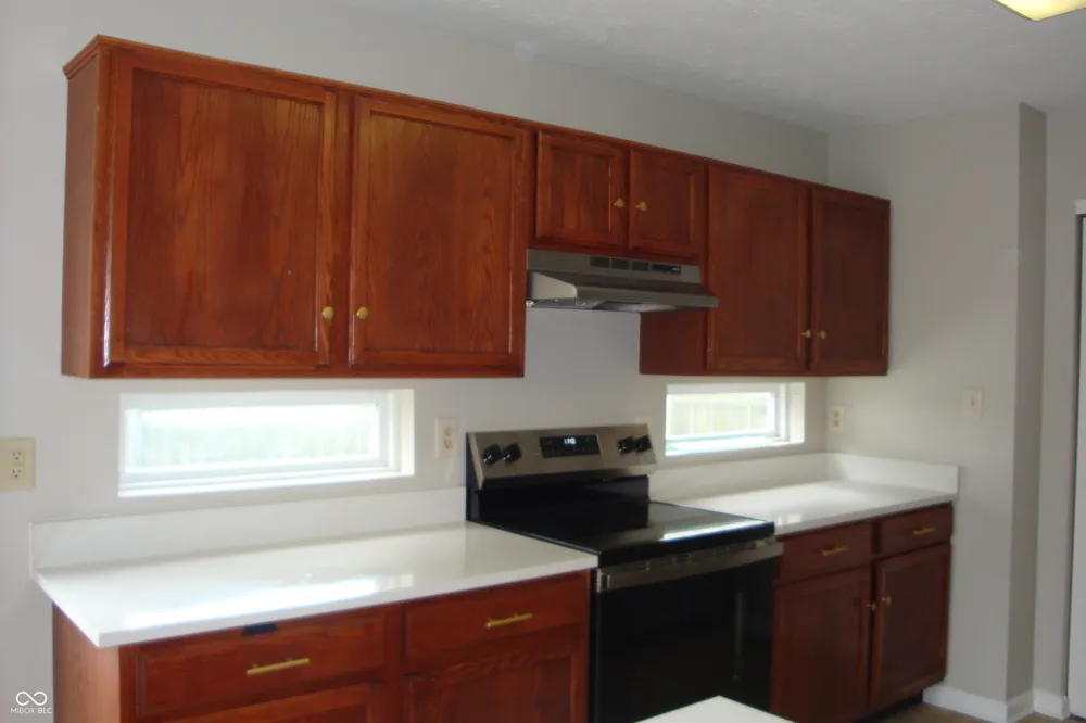 2477 Grand Fir Drive Greenwood, IN 46143