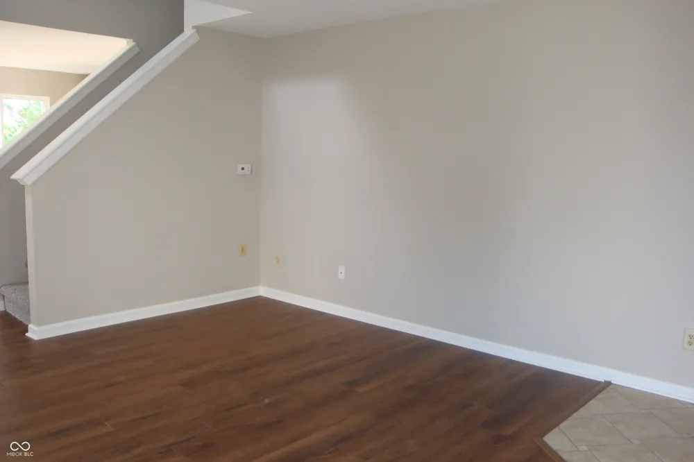 2477 Grand Fir Drive Greenwood, IN 46143