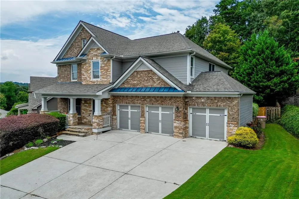 7563 Brookstone Circle Flowery Branch, GA 30542