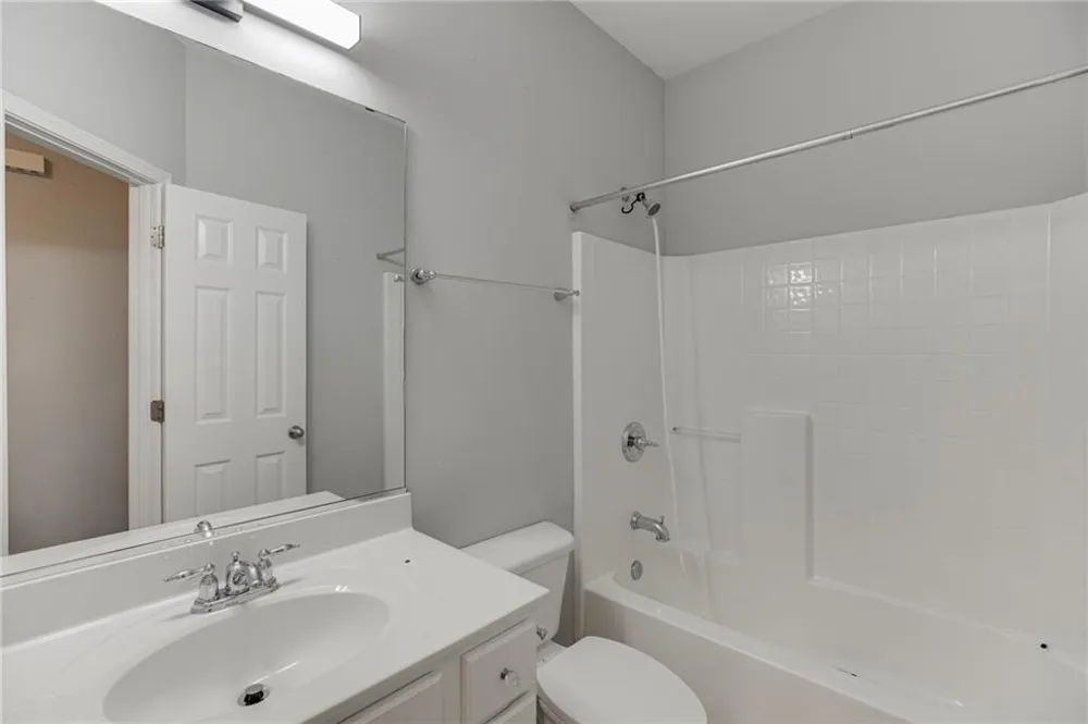 7563 Brookstone Circle Flowery Branch, GA 30542