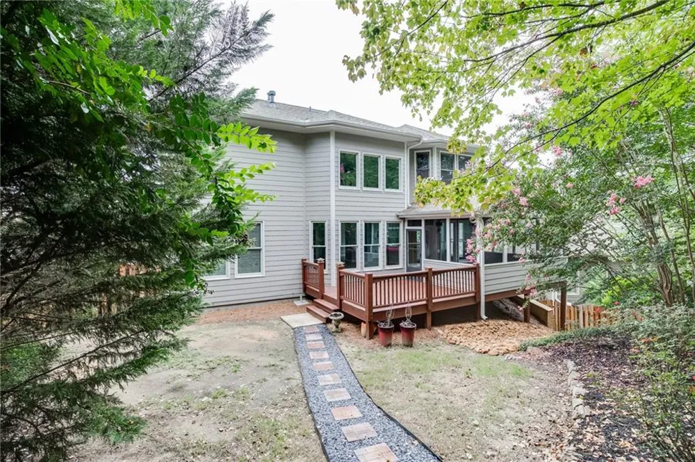 7563 Brookstone Circle Flowery Branch, GA 30542