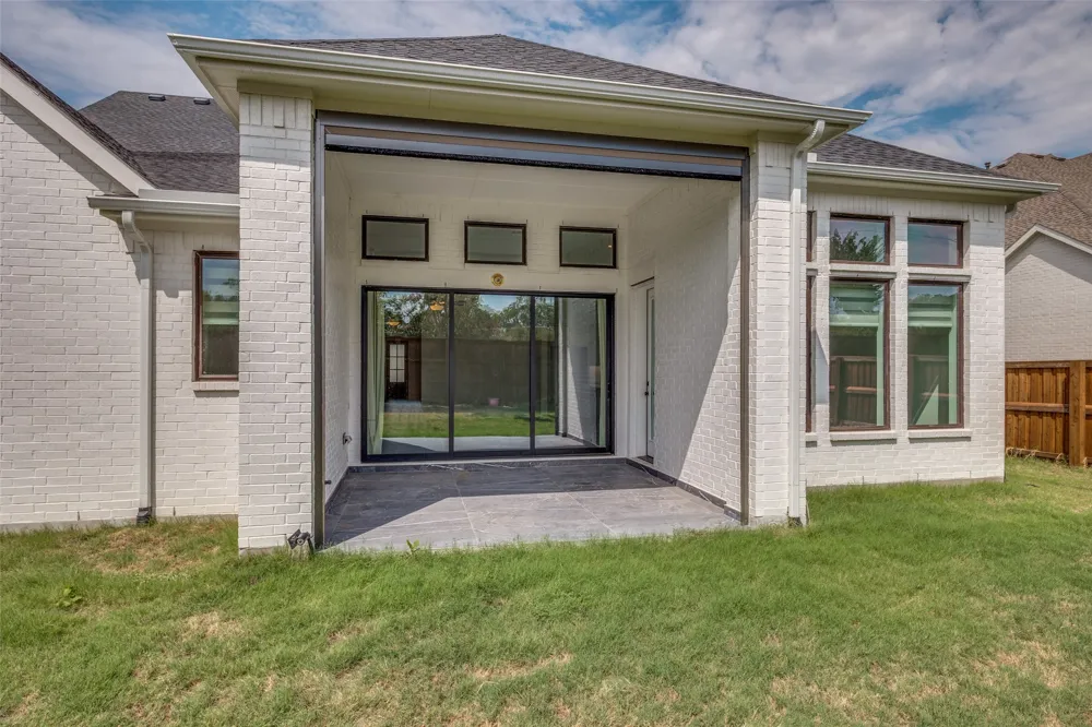 132 Cottonwood Court Murphy, TX 75094