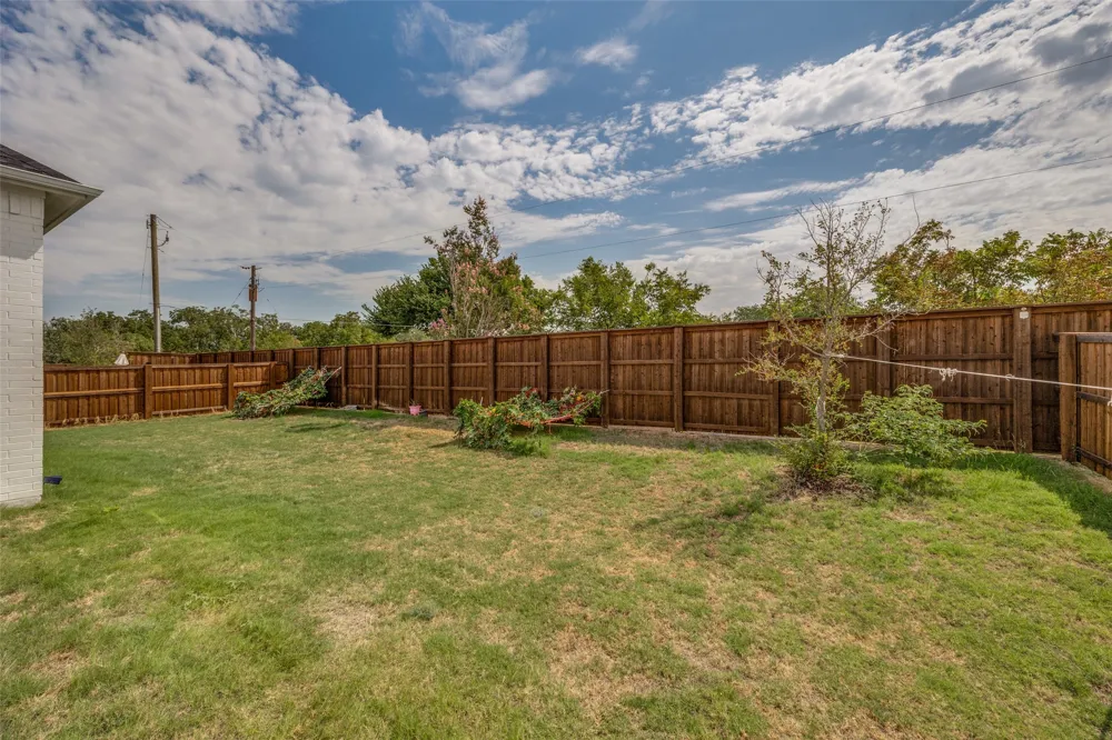 132 Cottonwood Court Murphy, TX 75094