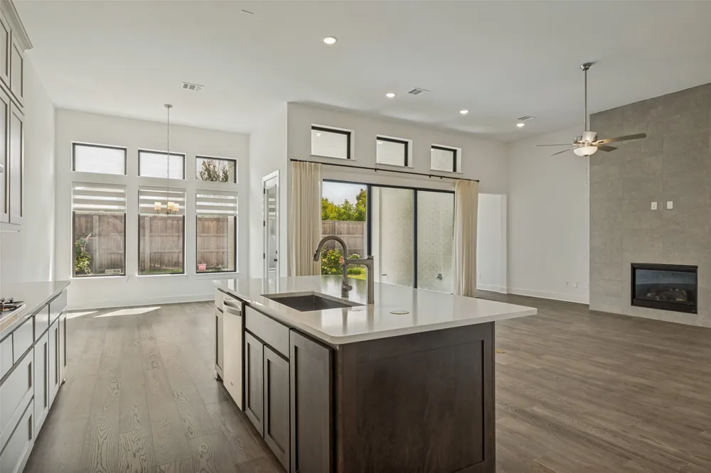 132 Cottonwood Court Murphy, TX 75094