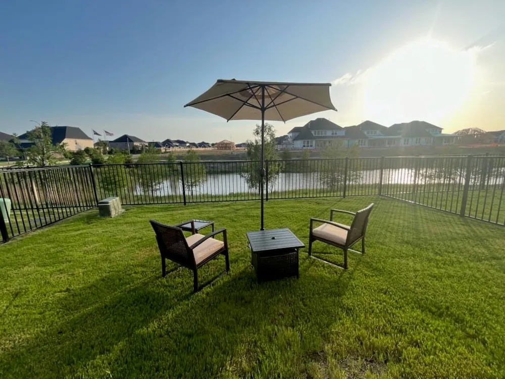 5562 Amber Brook Lane Fulshear, TX 77441