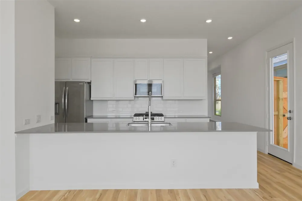 5562 Amber Brook Lane Fulshear, TX 77441
