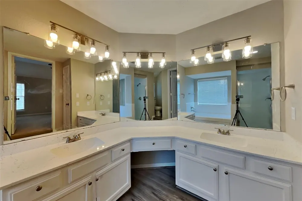 1343 Edenderry Lane Missouri City, TX 77459