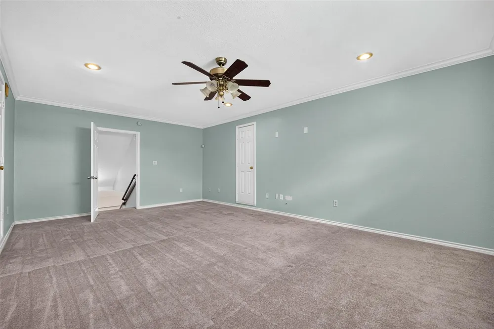 512 Bertloma Street Pasadena, TX 77502