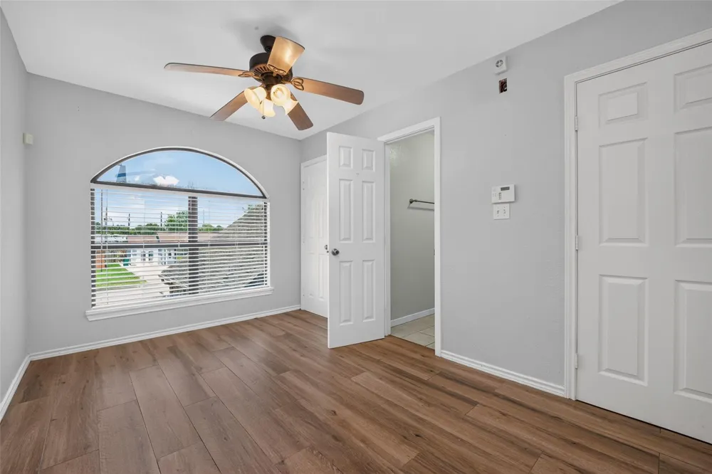 512 Bertloma Street Pasadena, TX 77502