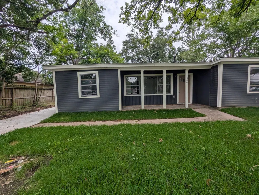 306 Allendale Road Pasadena, TX 77502