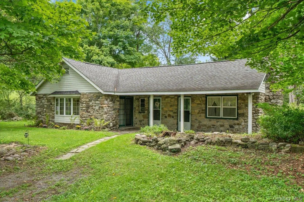 112 Onderdonk Road Warwick, NY 10990