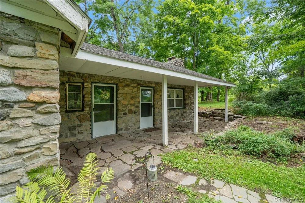 112 Onderdonk Road Warwick, NY 10990
