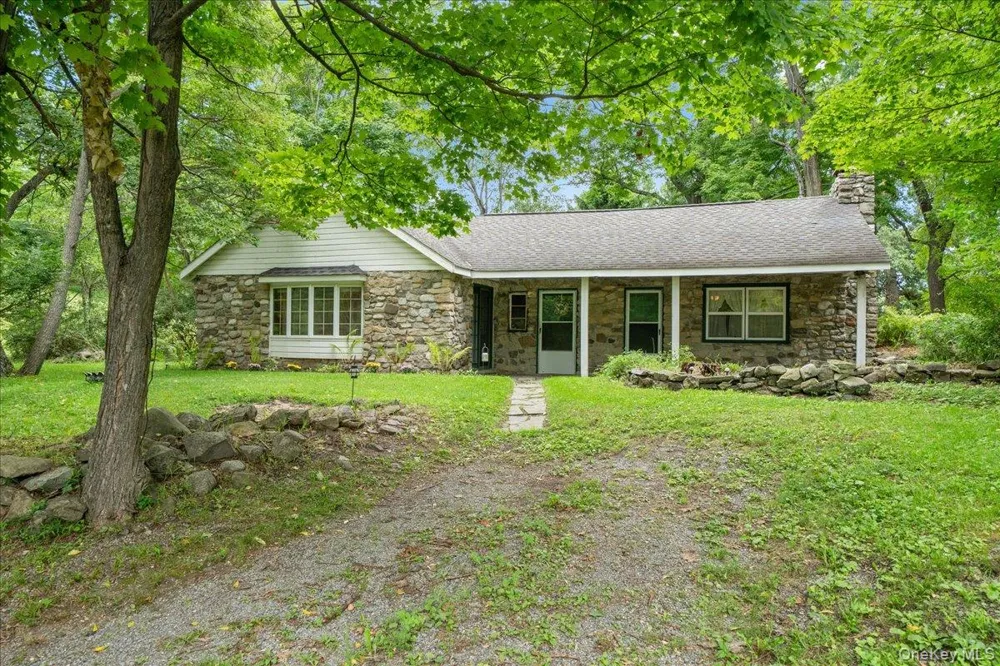 112 Onderdonk Road Warwick, NY 10990