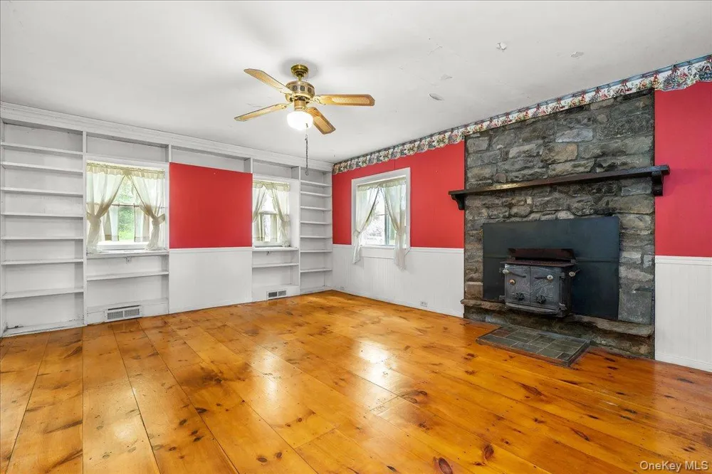 112 Onderdonk Road Warwick, NY 10990
