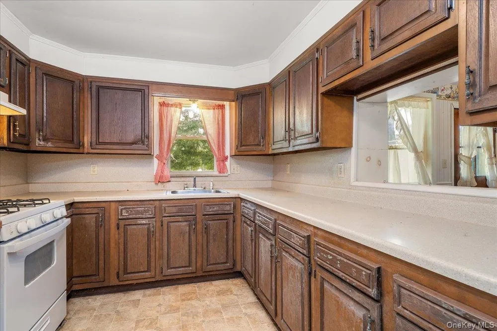 112 Onderdonk Road Warwick, NY 10990
