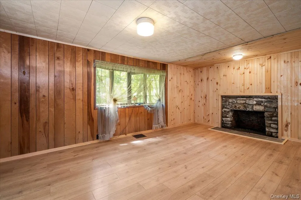 112 Onderdonk Road Warwick, NY 10990