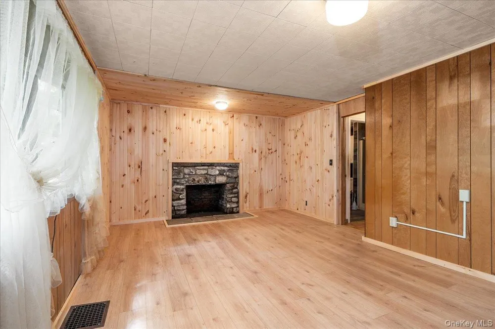 112 Onderdonk Road Warwick, NY 10990