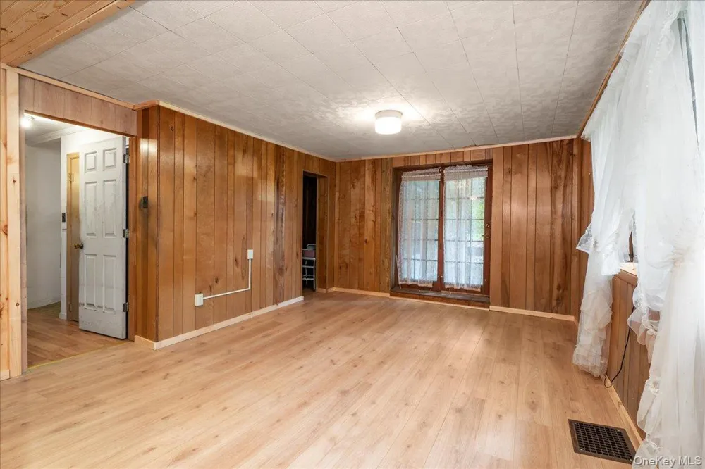 112 Onderdonk Road Warwick, NY 10990