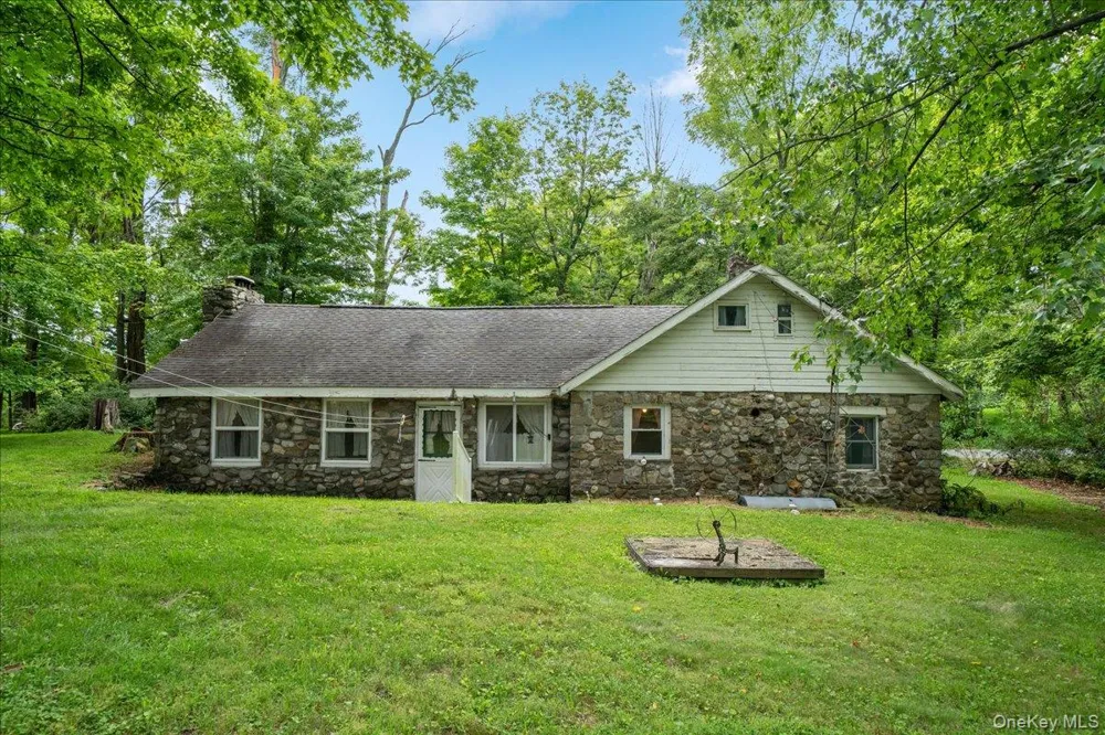 112 Onderdonk Road Warwick, NY 10990