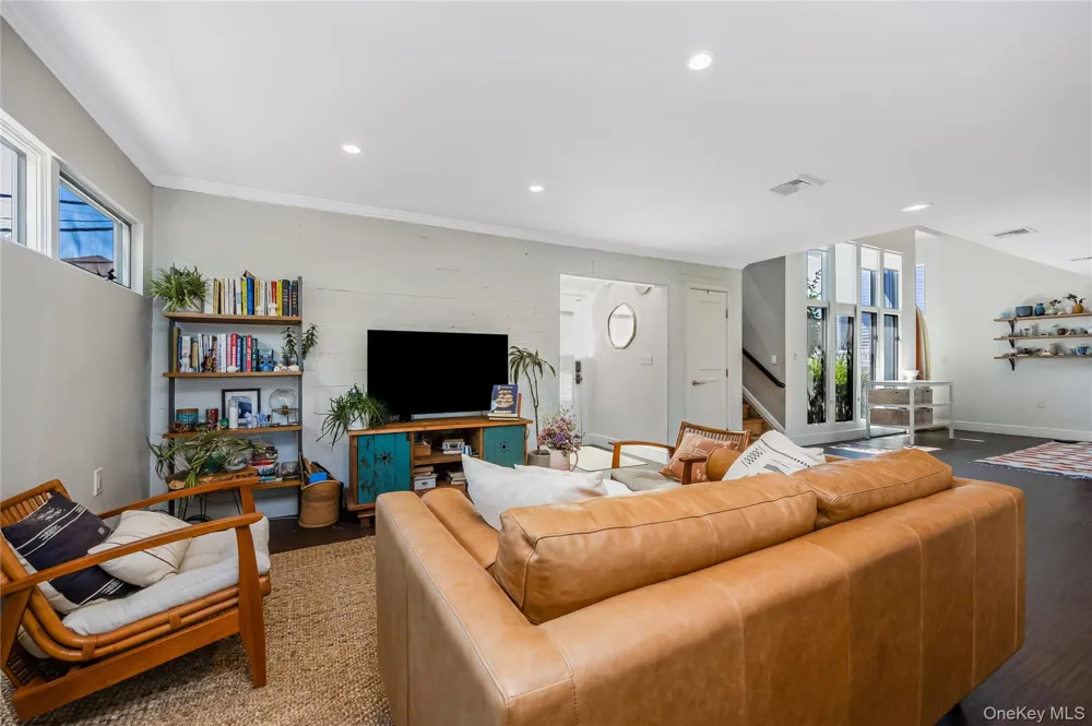 491 E Bay Drive Long Beach, NY 11561