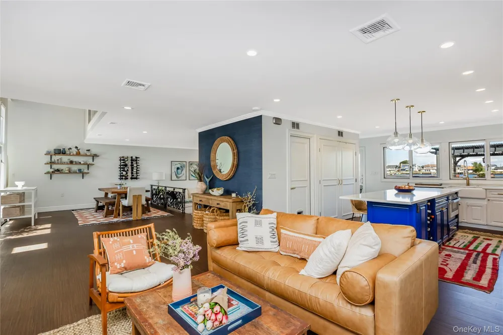 491 E Bay Drive Long Beach, NY 11561