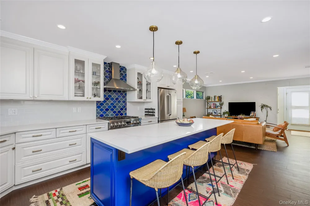 491 E Bay Drive Long Beach, NY 11561