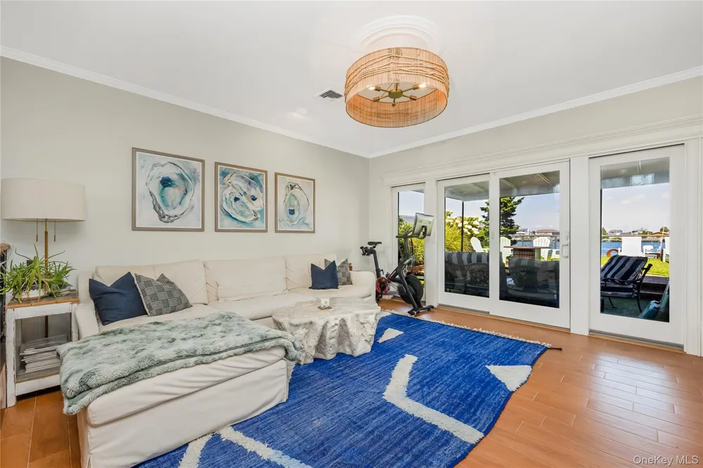 491 E Bay Drive Long Beach, NY 11561