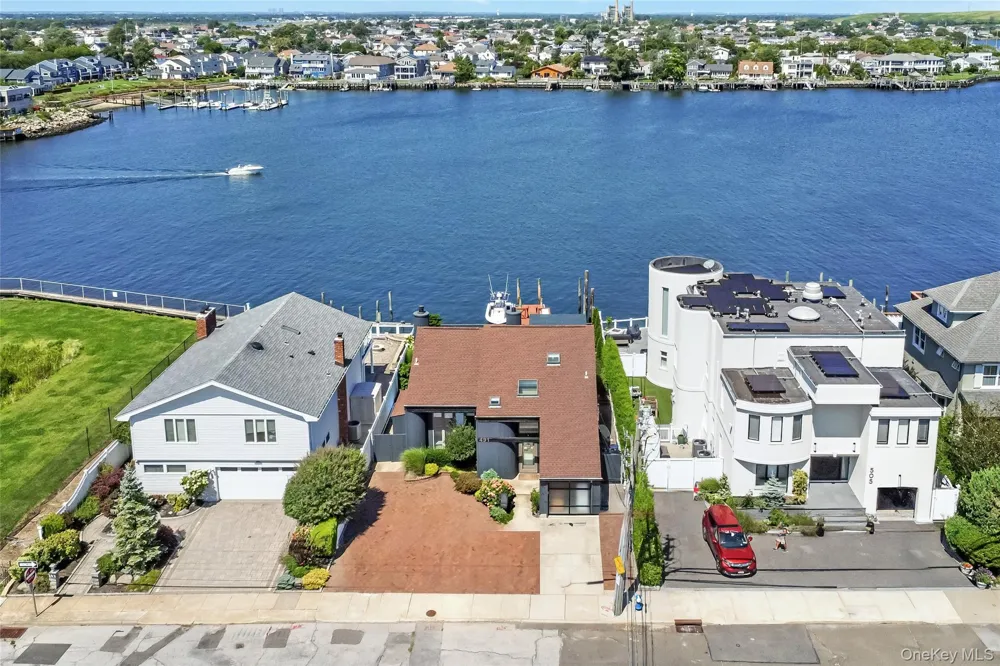 491 E Bay Drive Long Beach, NY 11561