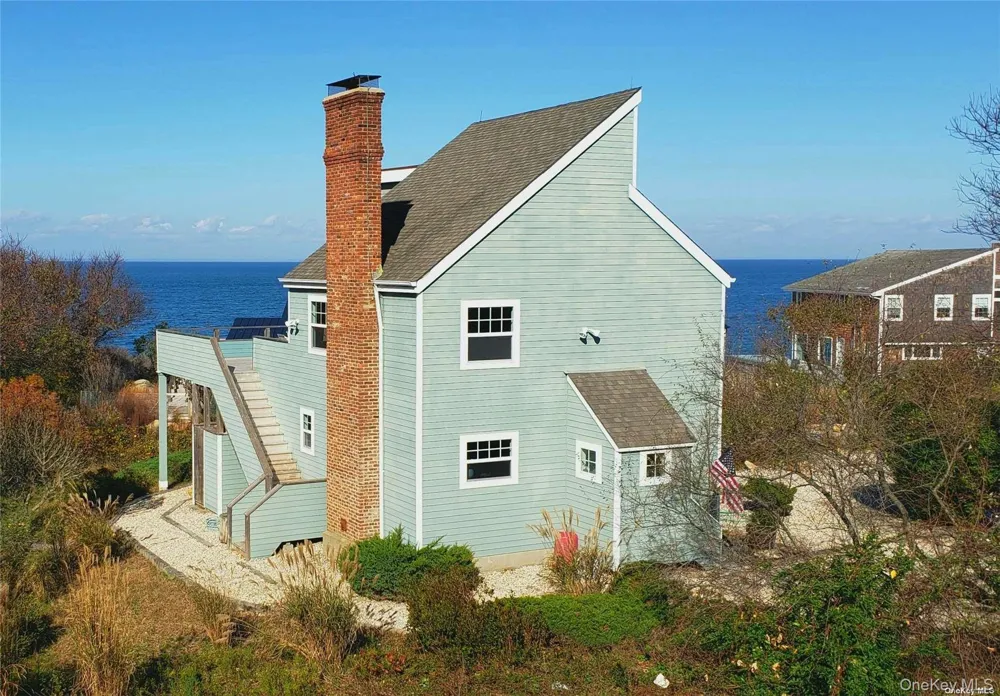 46 Captain Kidds Path Montauk, NY 11954