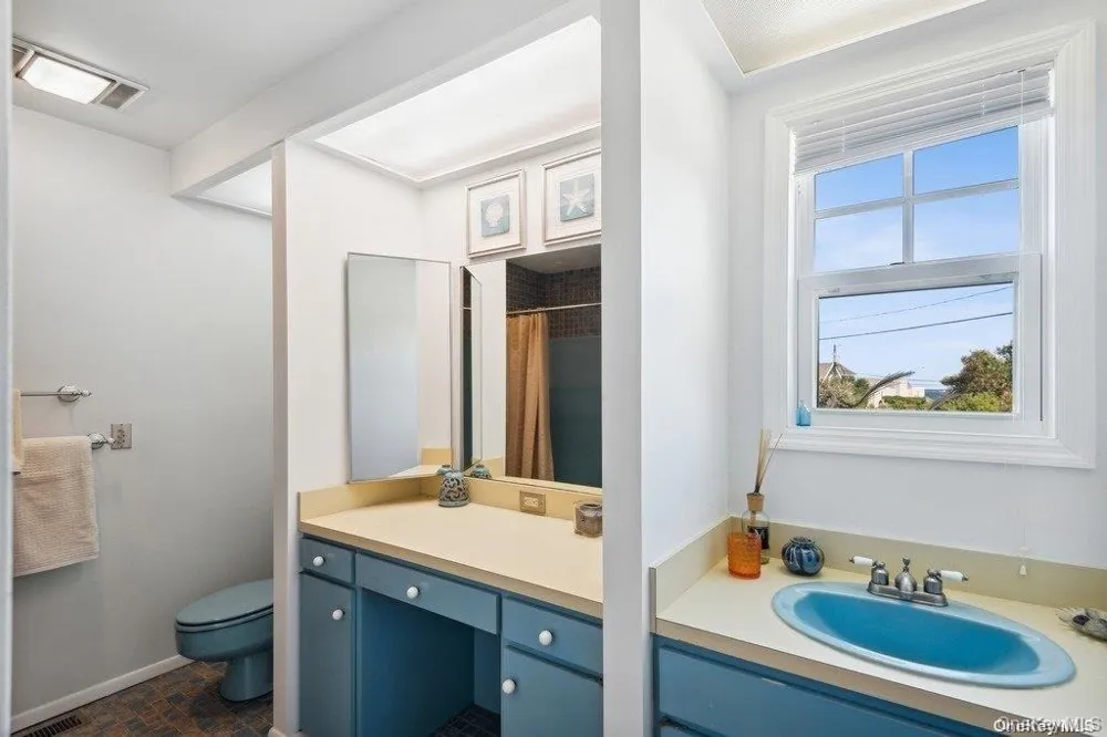 46 Captain Kidds Path Montauk, NY 11954