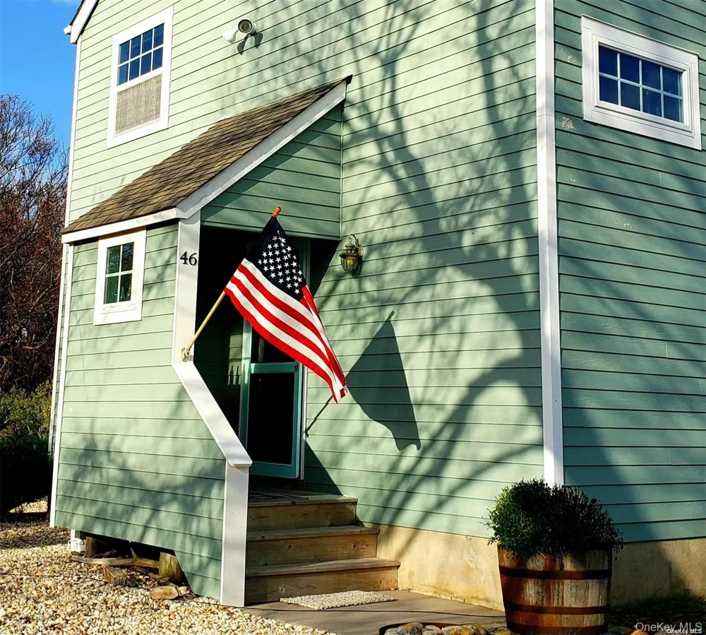46 Captain Kidds Path Montauk, NY 11954