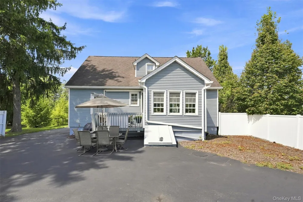 638 Sergeant Palmateer Way Wappingers Falls, NY 12590