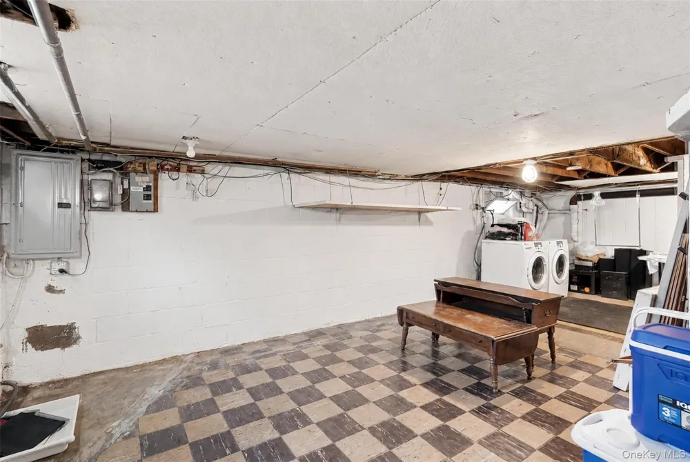 638 Sergeant Palmateer Way Wappingers Falls, NY 12590