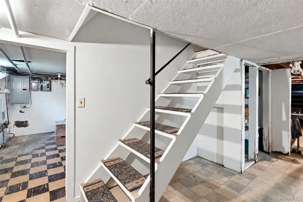 638 Sergeant Palmateer Way Wappingers Falls, NY 12590
