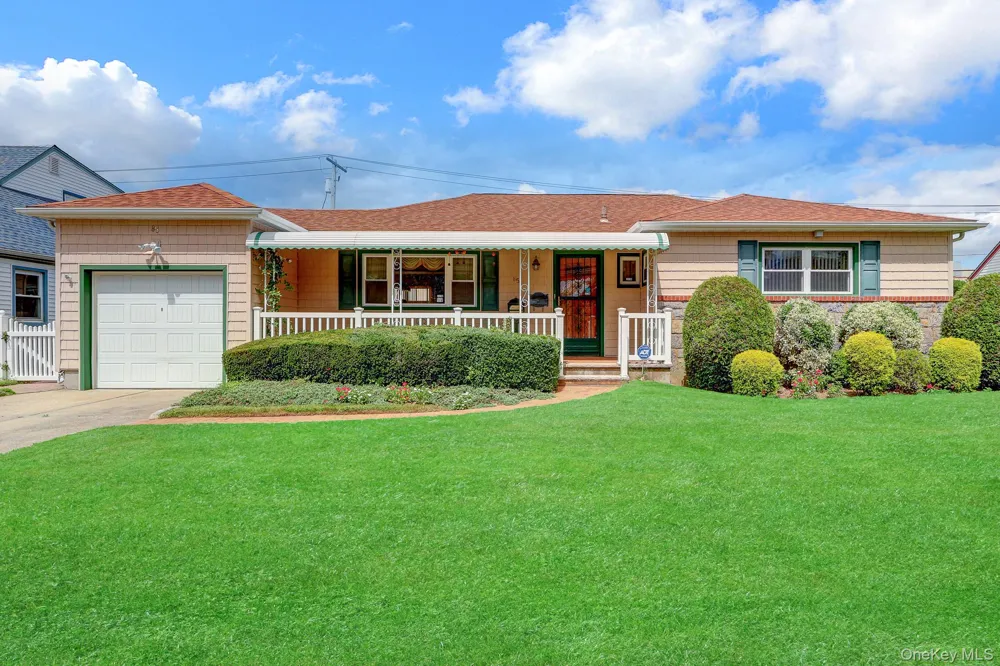 85 Joseph Street New Hyde Park, NY 11040