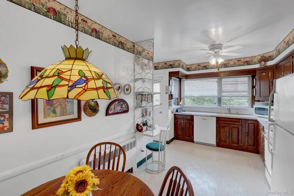 85 Joseph Street New Hyde Park, NY 11040