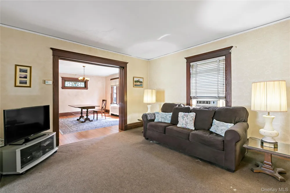 33 Melrose Avenue Mount Vernon, NY 10552