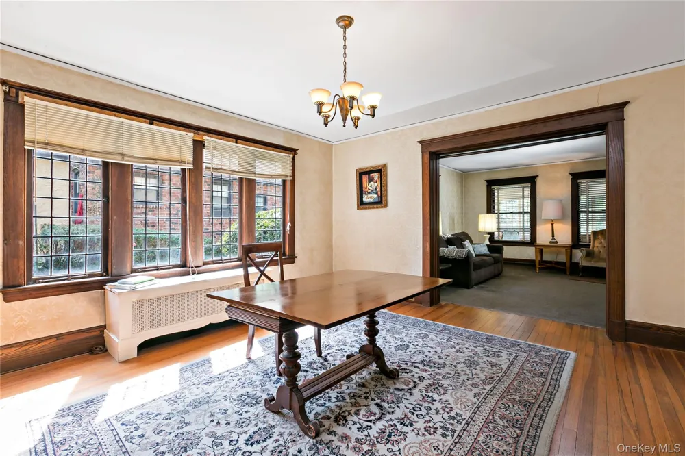 33 Melrose Avenue Mount Vernon, NY 10552