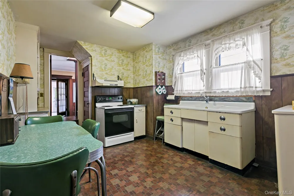 33 Melrose Avenue Mount Vernon, NY 10552