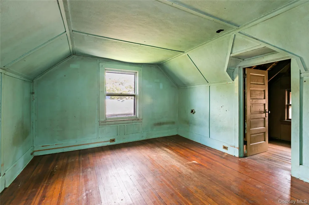 33 Melrose Avenue Mount Vernon, NY 10552