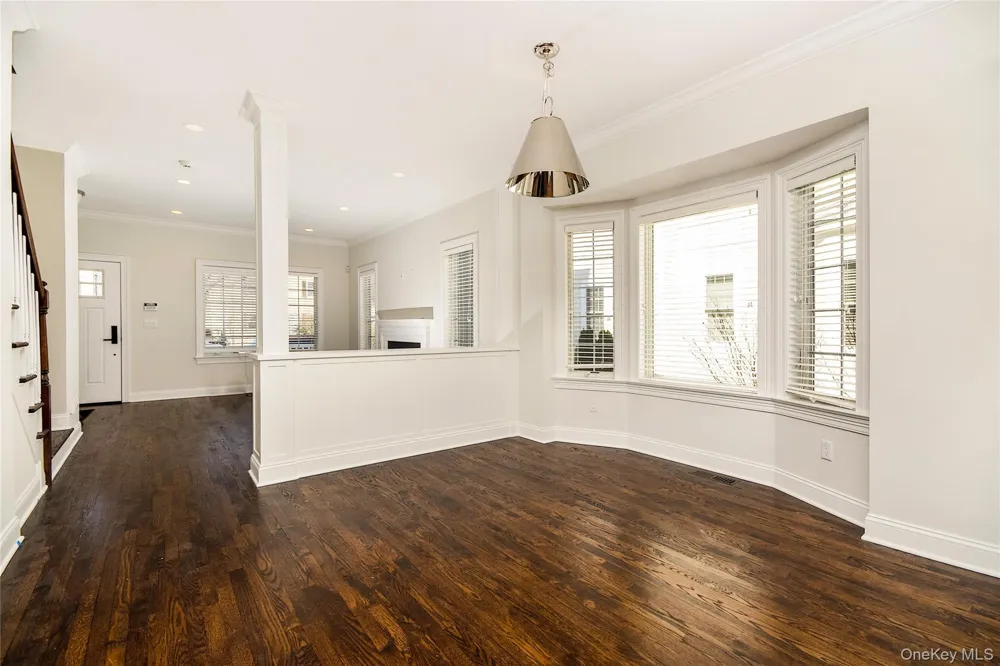 31 Cedar Place Rye, NY 10580